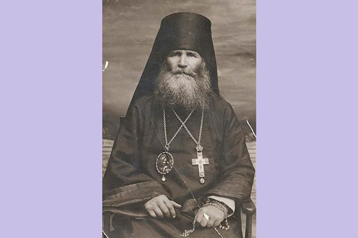 Read more about the article В Костанае открылась фотовыставка, посвященная 150-летию со дня рождения епископа Тимона (Русанова)